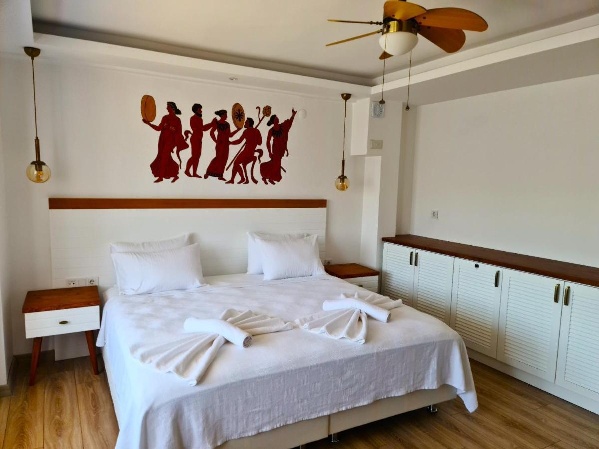 In Ephesus Hotel And Art Galery Сельчук Экстерьер фото